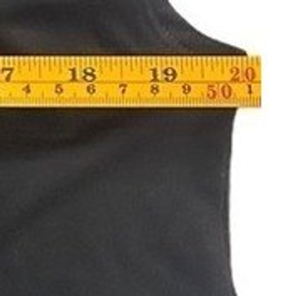 True Religion Womens Black Sleeveless Boxy Tank Top Shirt Rose Gold Logo M - Picture 10 of 12